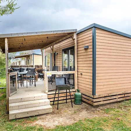 Holiday home La Petite Maison D'emmy *